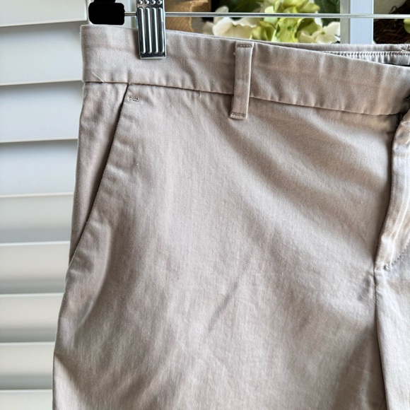 Banana Republic. Size 8 - Picture 3 of 8